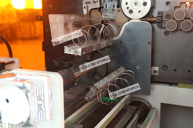 Machines à ressorts ensachés pour matelas entièrement automatiques MX15/10x3-3